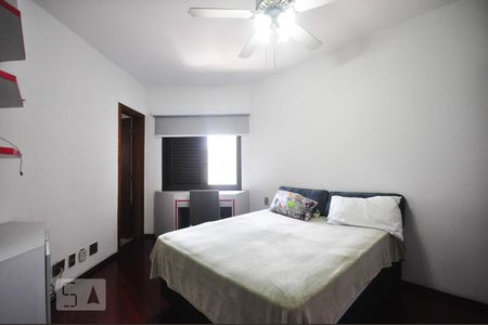 suíte 1 de apartamento para alugar com 4 quartos, 300m² em Paraíso do Morumbi, São Paulo