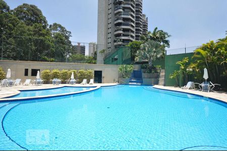 Apartamento para alugar com 300m², 4 quartos e 4 vagaspiscina