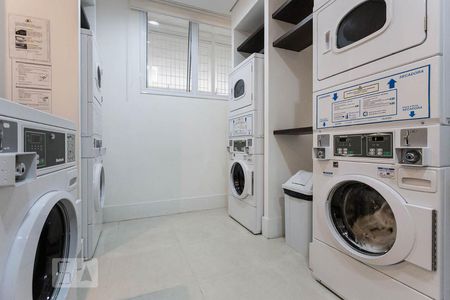 Apartamento à venda com 74m², 1 quarto e 2 vagasLavanderia