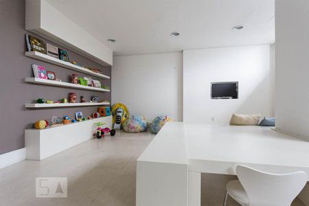 Apartamento à venda com 74m², 1 quarto e 2 vagasBrinquedoteca