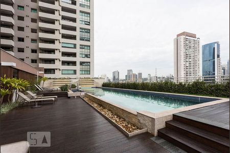 Apartamento à venda com 74m², 1 quarto e 2 vagasPiscina