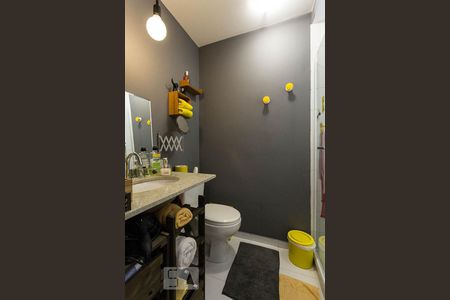 Banheiro da suíte de apartamento à venda com 1 quarto, 74m² em Cidade Monções, São Paulo