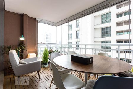 Varanda de apartamento à venda com 1 quarto, 74m² em Cidade Monções, São Paulo