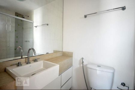 banheiro suíte de apartamento à venda com 3 quartos, 75m² em Vila Andrade, São Paulo