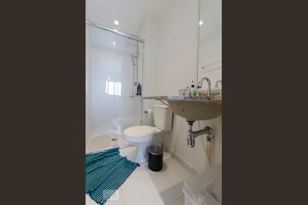 Banheiro da suíte 1 de apartamento à venda com 2 quartos, 84m² em Vila Andrade, São Paulo