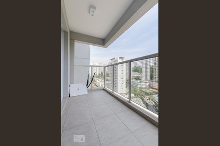 Varanda de apartamento à venda com 2 quartos, 84m² em Vila Andrade, São Paulo
