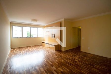 Sala de apartamento à venda com 3 quartos, 117m² em Sumaré, São Paulo