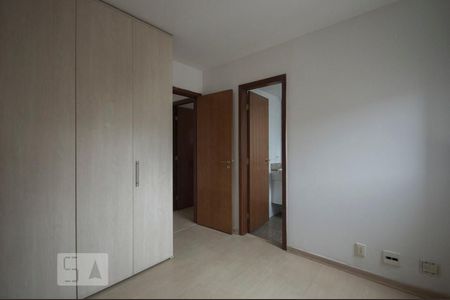 Apartamento à venda com 170m², 4 quartos e 3 vagasQuarto 03