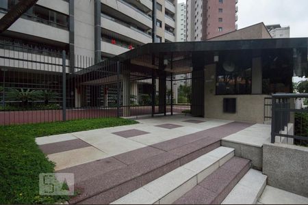 Apartamento à venda com 170m², 4 quartos e 3 vagasFachada