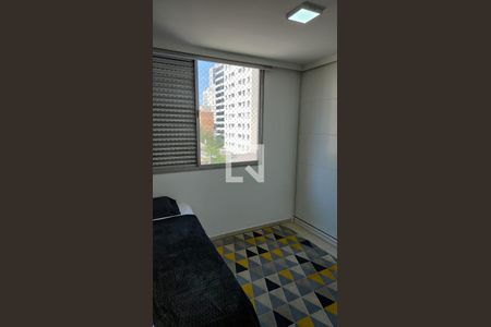 Apartamento à venda com 72m², 2 quartos e 1 vaga