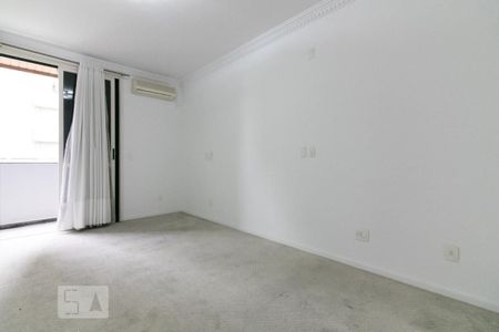 Apartamento à venda com 270m², 4 quartos e 3 vagasSuíte 3
