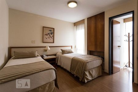 Quarto de apartamento à venda com 1 quarto, 50m² em Campo Belo, São Paulo