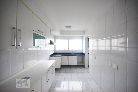 Apartamento para alugar com 160m², 3 quartos e 2 vagascozinha