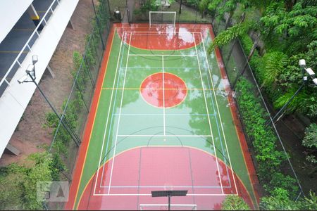 Apartamento para alugar com 160m², 3 quartos e 2 vagasquadra