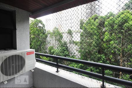 Apartamento à venda com 131m², 3 quartos e 3 vagasvaranda da suíte