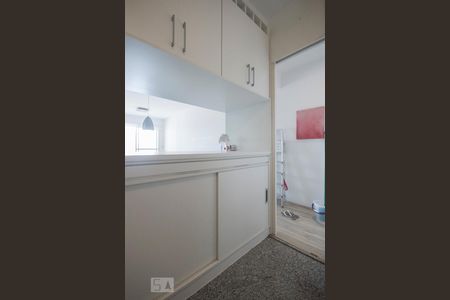 Apartamento para alugar com 68m², 2 quartos e 2 vagasCozinha