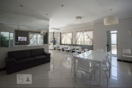 Apartamento para alugar com 68m², 2 quartos e 2 vagasSalão de Festas