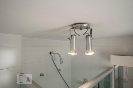 Apartamento para alugar com 68m², 2 quartos e 2 vagasDetalhe Banheiro