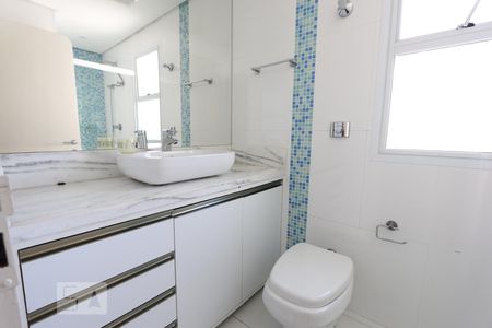 suite  de apartamento à venda com 3 quartos, 244m² em Vila Suzana, São Paulo