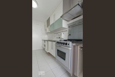 Apartamento para alugar com 90m², 2 quartos e 2 vagasCozinha