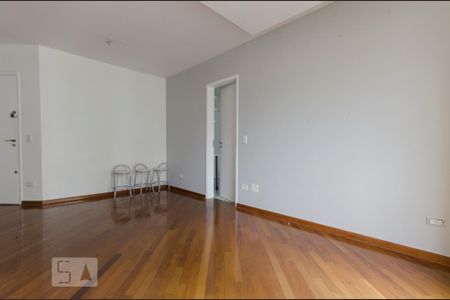 Sala de apartamento para alugar com 2 quartos, 90m² em Santa Teresinha, São Paulo