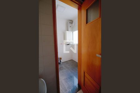 Apartamento para alugar com 83m², 2 quartos e 2 vagasBanheiro de Serviço 