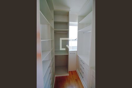 Closet  de apartamento para alugar com 2 quartos, 83m² em Vila Andrade, São Paulo