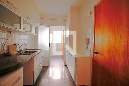 Apartamento para alugar com 83m², 2 quartos e 2 vagasCozinha 