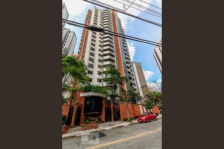 Apartamento à venda com 160m², 3 quartos e 2 vagasFachada