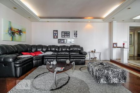 Apartamento à venda com 160m², 3 quartos e 2 vagasSala