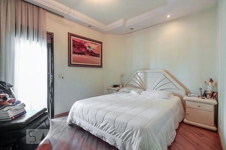 Apartamento à venda com 160m², 3 quartos e 2 vagasQuarto 3 suite