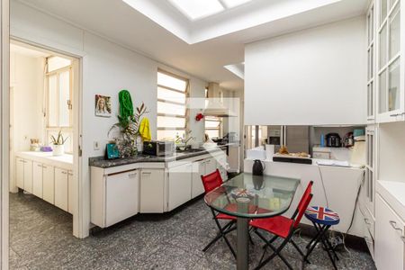 Apartamento para alugar com 280m², 2 quartos e 1 vagaCozinha