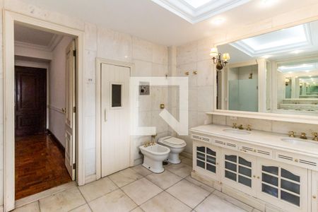 Apartamento para alugar com 280m², 2 quartos e 1 vagaSuíte 2 - Banheiro