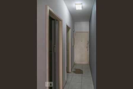 Apartamento para alugar com 33m², 1 quarto e sem vagaCorredor de entrada