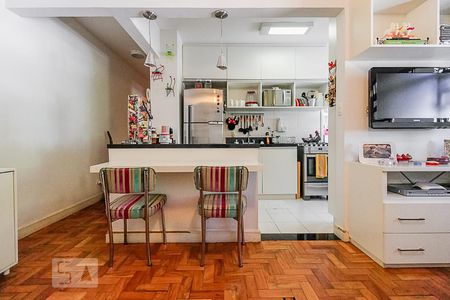 Sala de apartamento para alugar com 1 quarto, 55m² em Indianópolis, São Paulo