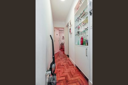 Corredor de apartamento para alugar com 1 quarto, 55m² em Indianópolis, São Paulo