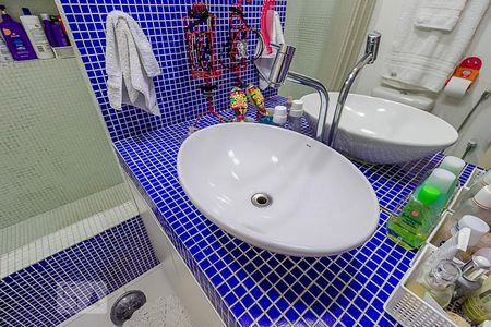 Banheiro  de apartamento para alugar com 1 quarto, 55m² em Indianópolis, São Paulo