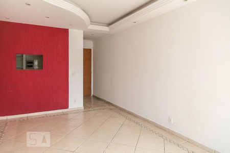 Apartamento para alugar com 69m², 3 quartos e 1 vagaSala