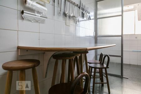 Apartamento para alugar com 88m², 3 quartos e 2 vagas Apartamento para alugar com 88m², 3 quartos e 2 vagasCozinha