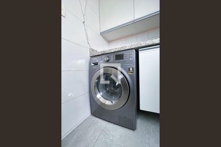 Apartamento para alugar com 70m², 2 quartos e 1 vagaÁrea de Serviço