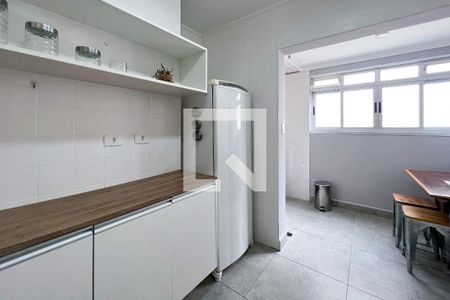 Apartamento para alugar com 70m², 2 quartos e 1 vagaCozinha 