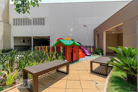 Apartamento à venda com 45m², 2 quartos e 1 vaga Apartamento à venda com 45m², 2 quartos e 1 vagaPlayground