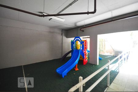 Apartamento à venda com 75m², 2 quartos e 1 vagaplayground