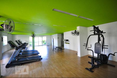 Apartamento à venda com 75m², 2 quartos e 1 vagaacademia