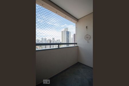 Sacada de apartamento para alugar com 3 quartos, 76m² em Vila Gumercindo, São Paulo