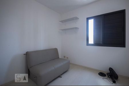 Apartamento para alugar com 76m², 3 quartos e 1 vagaQuarto 02