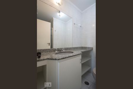 Apartamento para alugar com 76m², 3 quartos e 1 vagaBanheiro