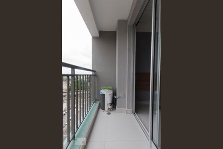 Varanda de kitnet/studio para alugar com 1 quarto, 21m² em Santana, São Paulo