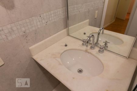 Apartamento à venda com 100m², 2 quartos e 2 vagas Apartamento à venda com 100m², 2 quartos e 2 vagasBanheiro - Suíte 1