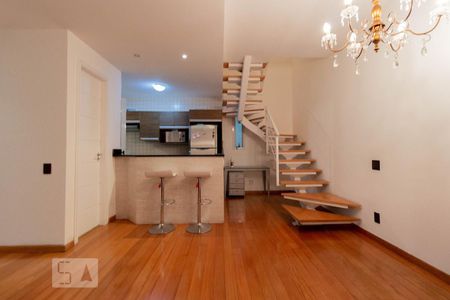 Apartamento à venda com 100m², 2 quartos e 2 vagas Apartamento à venda com 100m², 2 quartos e 2 vagasSala